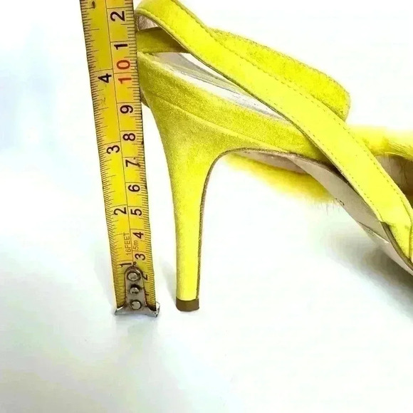 Barneys New York Yellow Leather Sandals size 42 - Picture 11 of 17